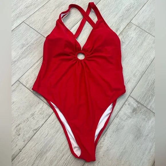 Red medium Cupshe one-piece XL - Picture 3 of 5